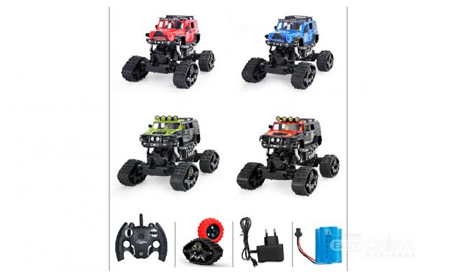 Машинка-вездеход с комплектом колес и гусениц Машинка-вездеход с комплектом колес и гусениц